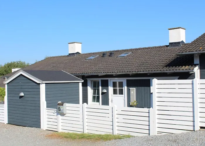 Marga - 400m From The Sea By Interhome